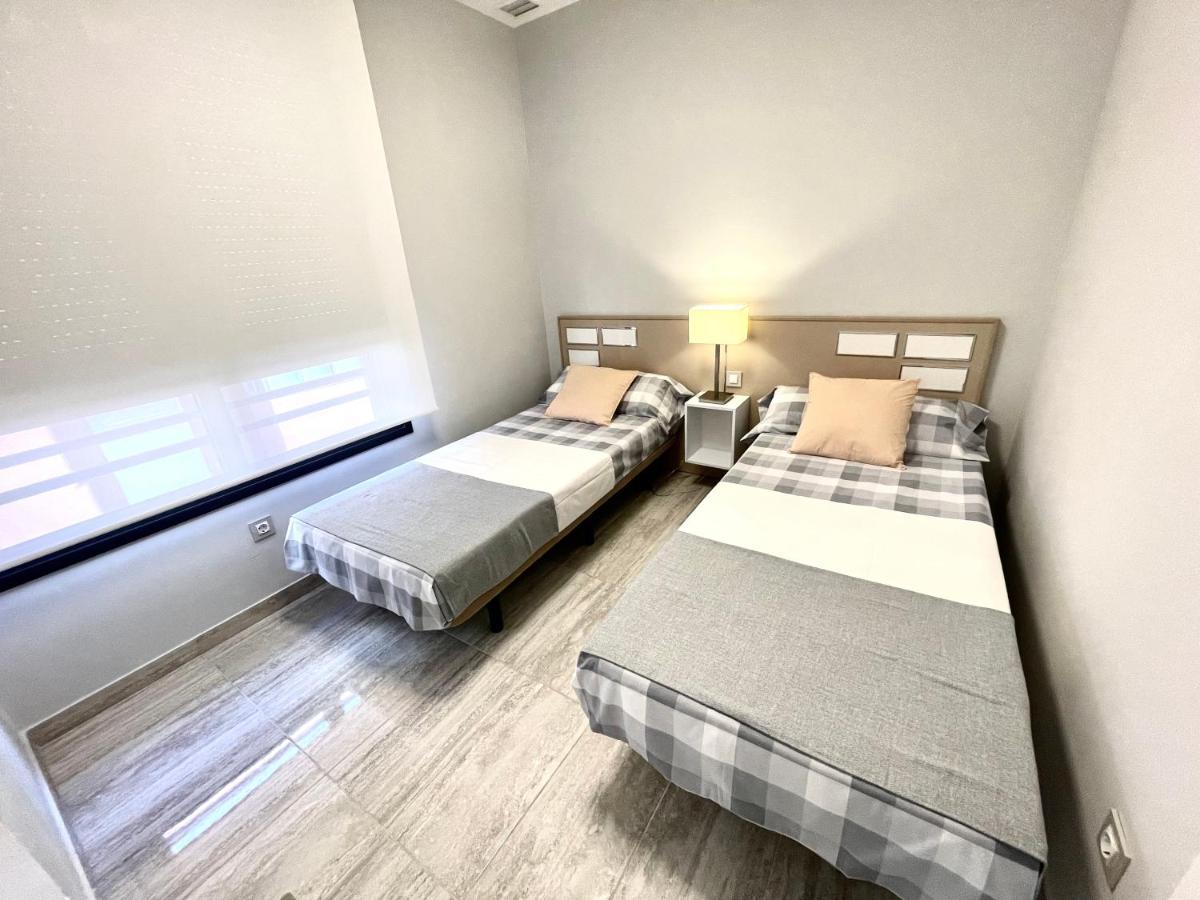 Exclusive Apartments On The First Line Of Benidorm Sol Y Mar Exteriör bild