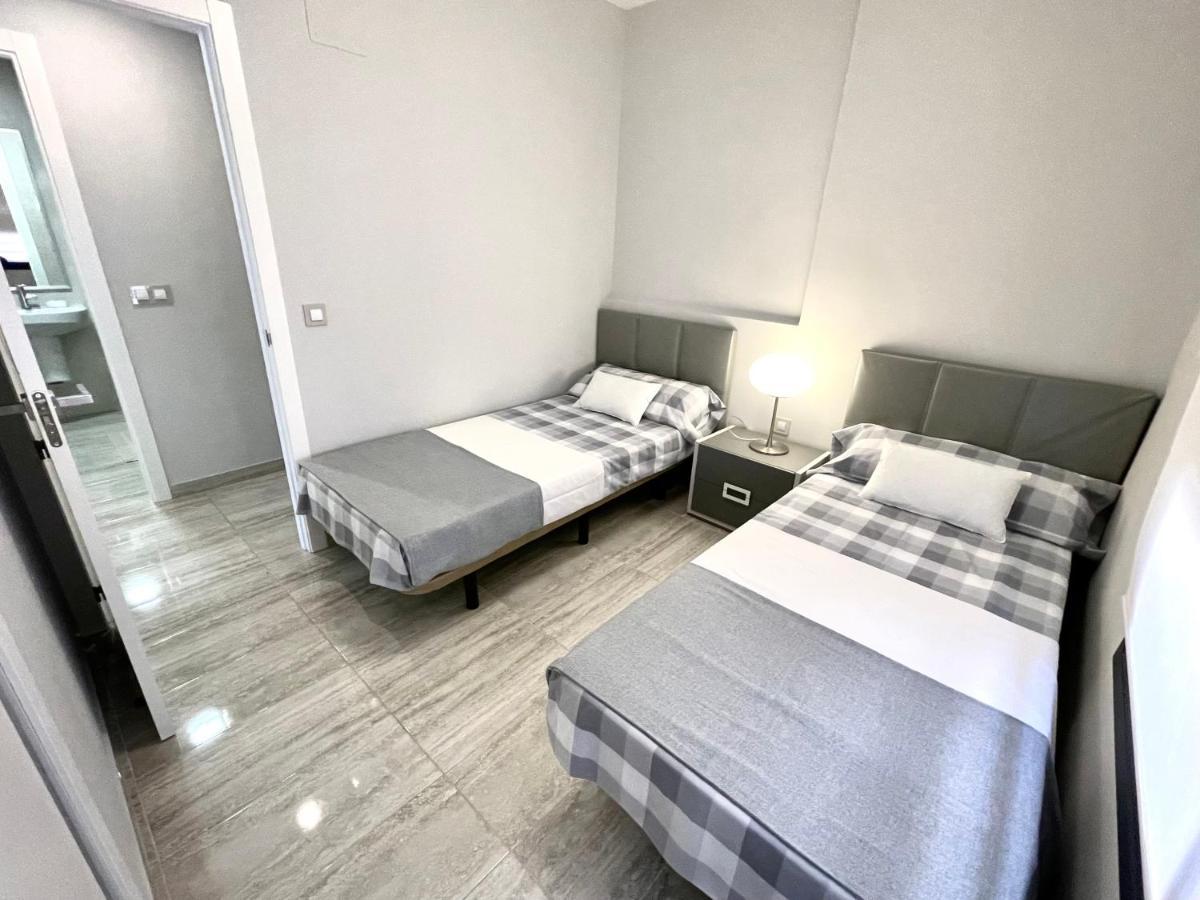 Exclusive Apartments On The First Line Of Benidorm Sol Y Mar Exteriör bild