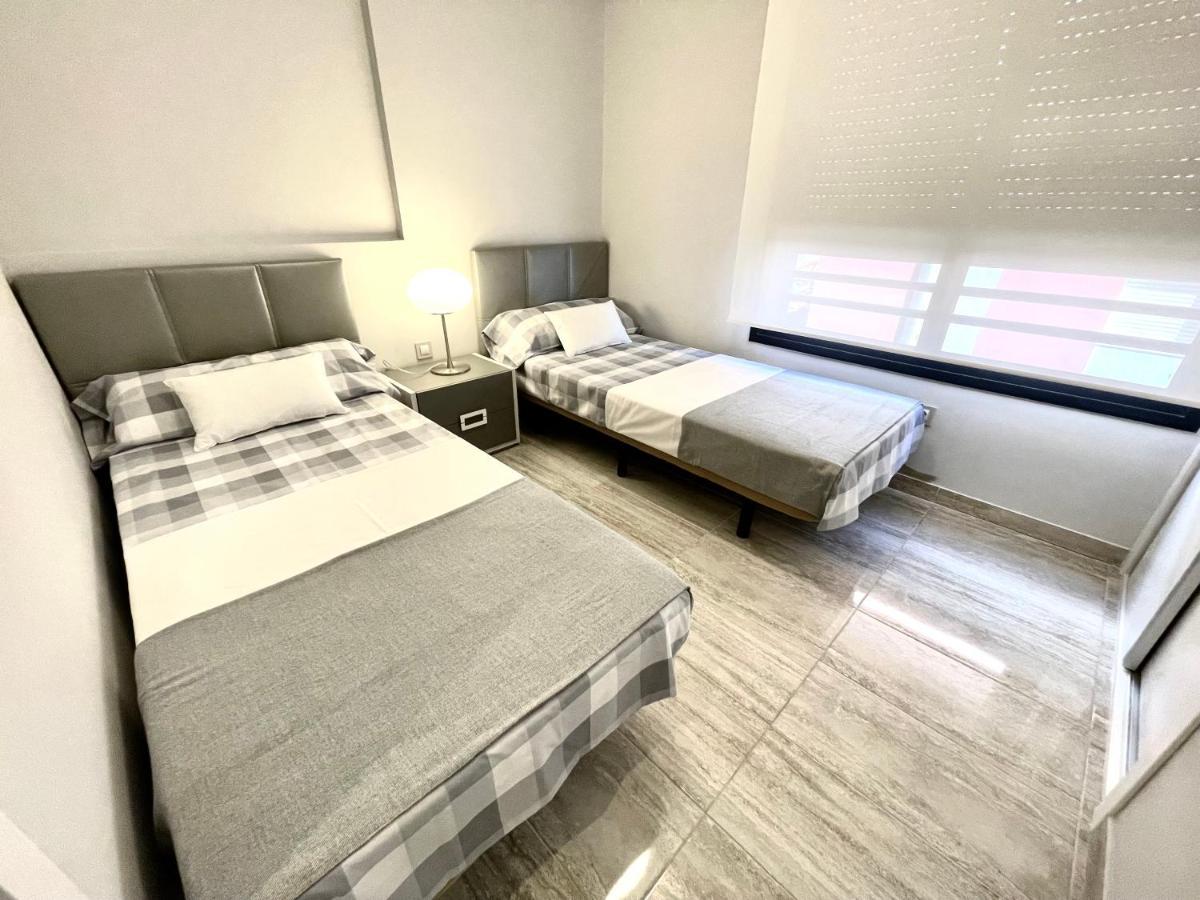 Exclusive Apartments On The First Line Of Benidorm Sol Y Mar Exteriör bild