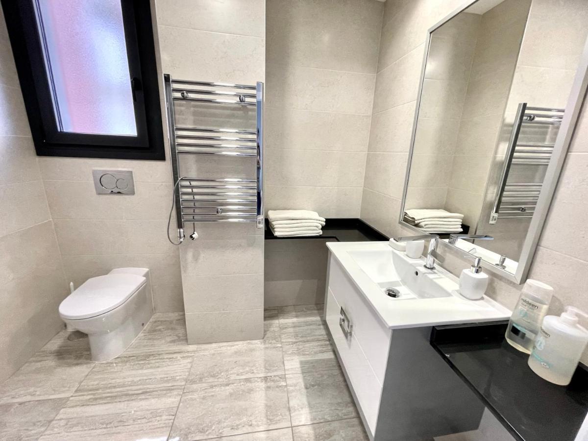 Exclusive Apartments On The First Line Of Benidorm Sol Y Mar Exteriör bild